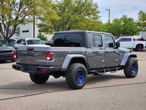 2024 Jeep Gladiator Sport S