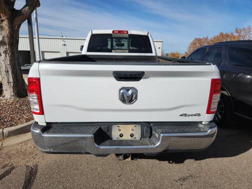 2022 RAM 3500 Tradesman Crew Cab 4x4 8' Box