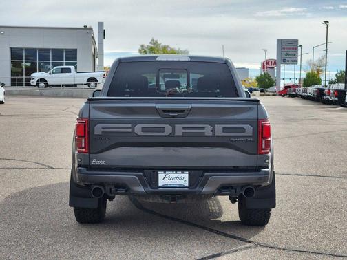 2020 Ford F-150 Raptor