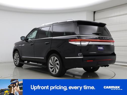 2022 Lincoln Navigator Standard