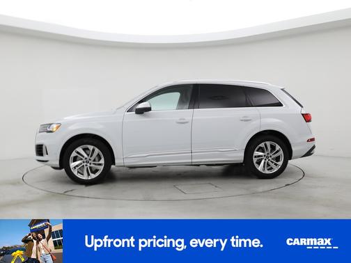 2022 Audi Q7 Premium Plus