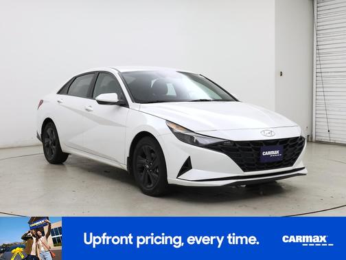 White 2023 Hyundai ELANTRA SEL