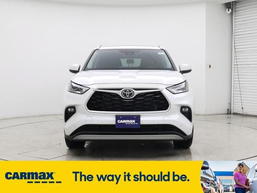 2022 Toyota Highlander Platinum