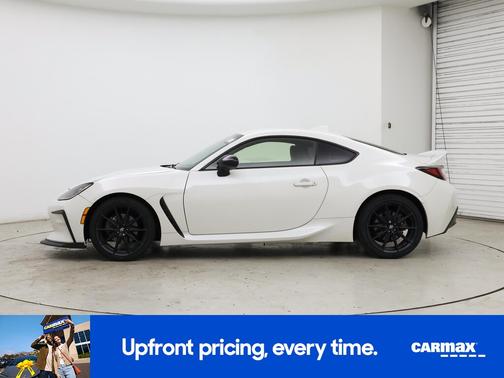 White 2023 Toyota GR86 Premium