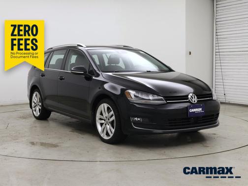 Black 2016 Volkswagen Golf SEL