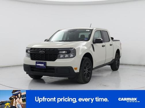 Tan 2024 Ford Maverick XLT
