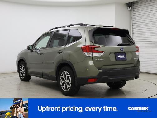 Green 2020 Subaru Forester Premium