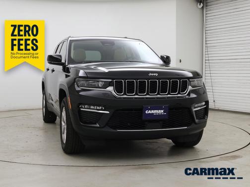 Black 2022 Jeep Grand Cherokee Limited