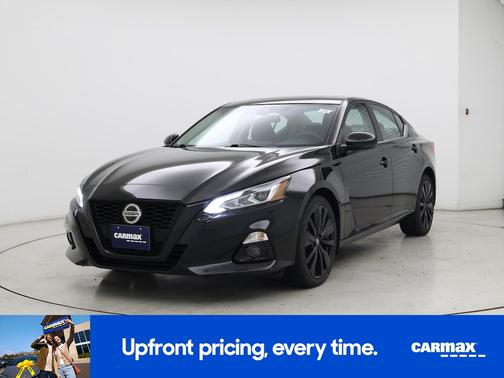 2022 Nissan Altima SR