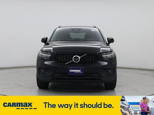 2019 Volvo XC40 T5 R-Design