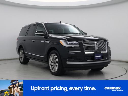 2022 Lincoln Navigator Standard