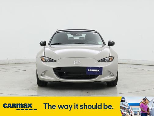 2023 Mazda MX-5 Miata Sport