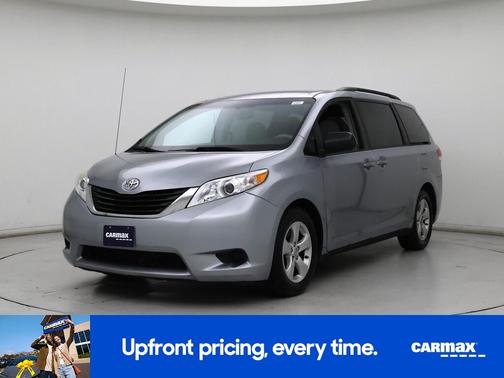 2014 Toyota Sienna LE