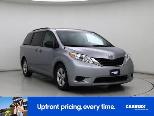 2014 Toyota Sienna LE