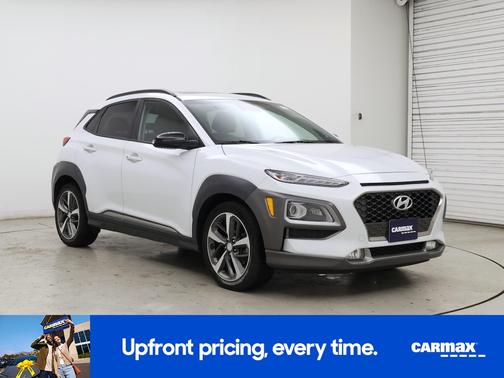 White 2019 Hyundai KONA Limited