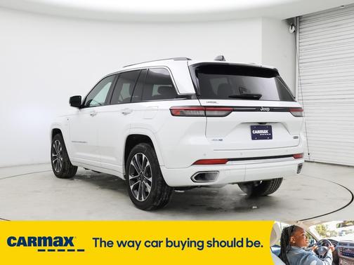 2022 Jeep Grand Cherokee 4xe Overland