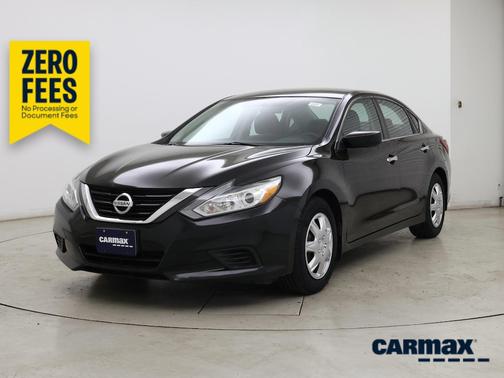 Black 2018 Nissan Altima S