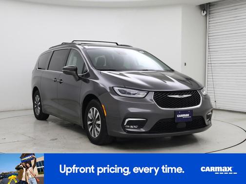 2022 Chrysler Pacifica Hybrid Touring L