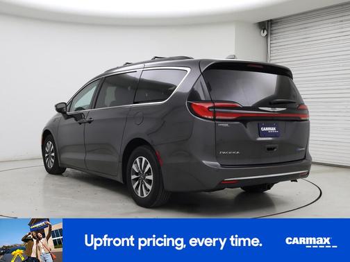 2022 Chrysler Pacifica Hybrid Touring L