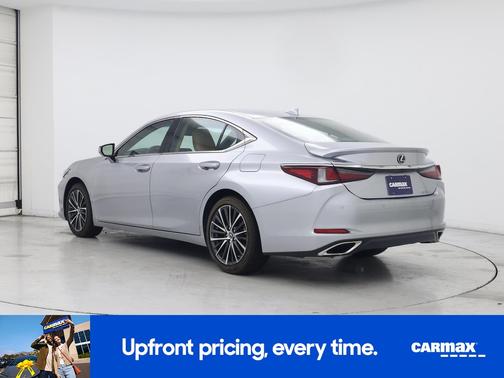 2022 Lexus ES 350