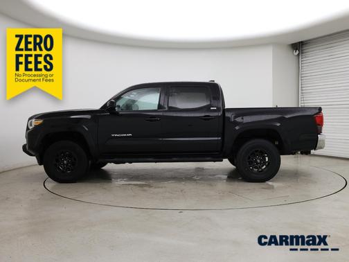 Black 2018 Toyota Tacoma SR5
