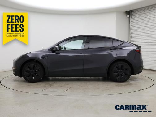 Gray 2025 Tesla Model Y Long Range