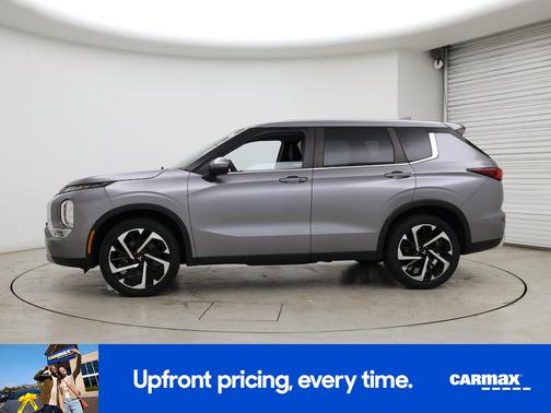 Gray 2022 Mitsubishi Outlander SE