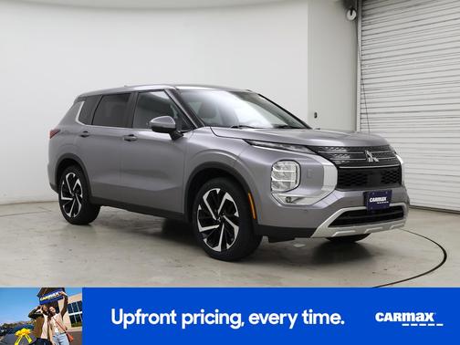 Gray 2022 Mitsubishi Outlander SE