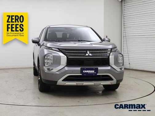 Gray 2022 Mitsubishi Outlander SE