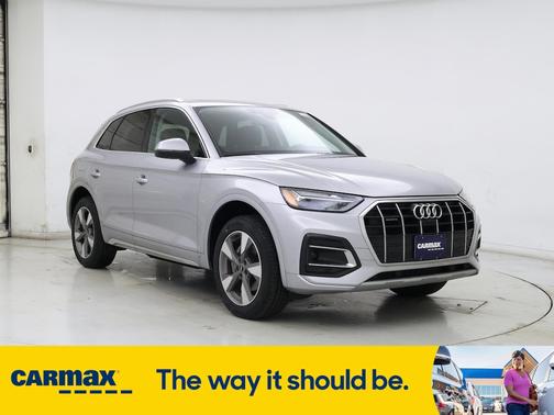 2022 Audi Q5 S-Line Premium