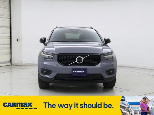 2021 Volvo XC40 T5 R-Design