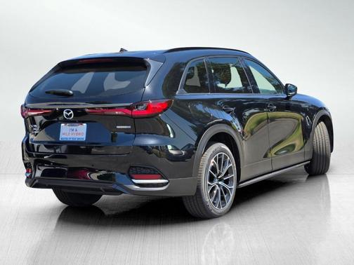 2025 Mazda CX-70 PHEV Premium Package
