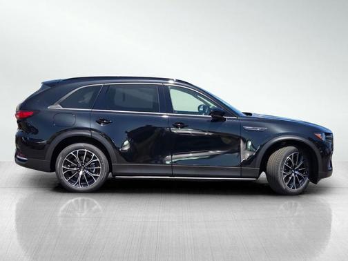 2025 Mazda CX-70 PHEV Premium Package
