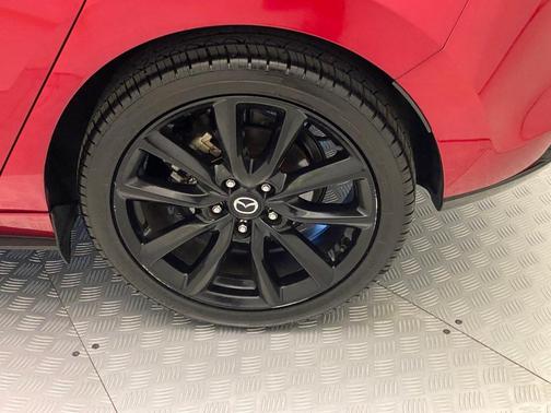 2019 Mazda Mazda3 FWD w/Premium Package