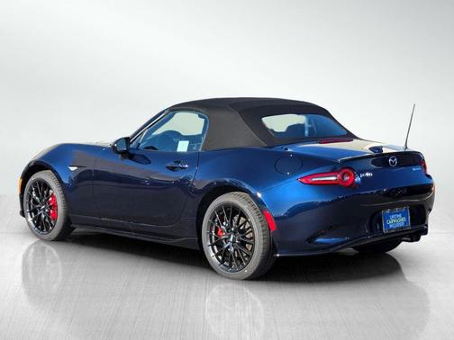 2025 Mazda MX-5 Miata Club
