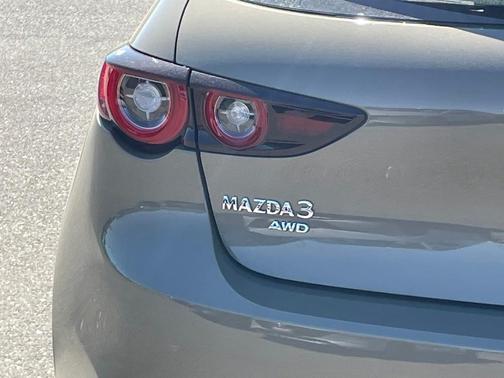 2025 Mazda Mazda3 CE T