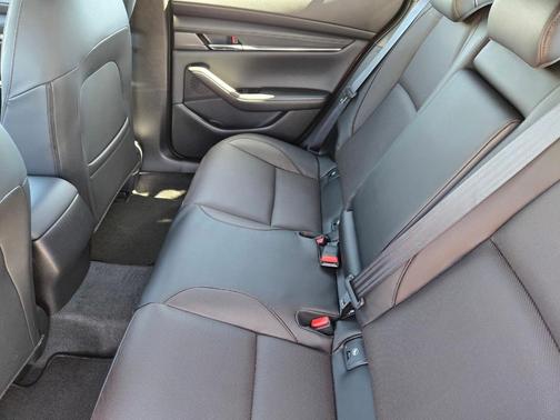 2025 Mazda Mazda3 FWD w/Premium Package