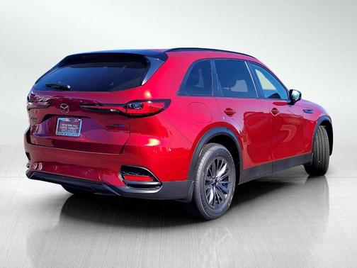 Soul Red Crystal Metallic 2026 Mazda CX-70 SC