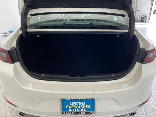 2024 Mazda Mazda3 FWD w/Preferred Package