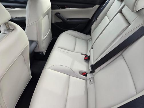 2025 Mazda Mazda3 FWD w/Preferred Package
