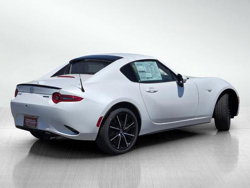 2025 Mazda MX-5 Miata RF Grand Touring