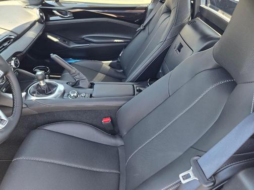 2025 Mazda MX-5 Miata RF Grand Touring
