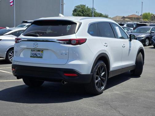 2022 Mazda CX-9 Touring Plus