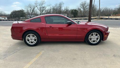2014 Ford Mustang V6