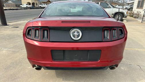 2014 Ford Mustang V6