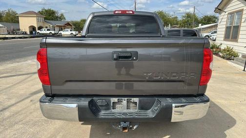 2017 Toyota Tundra SR5
