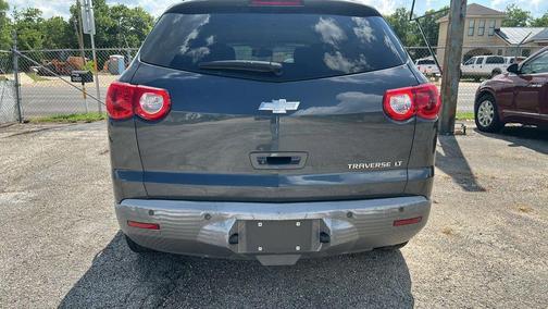 Cyber Gray Metallic 2012 Chevrolet Traverse LT