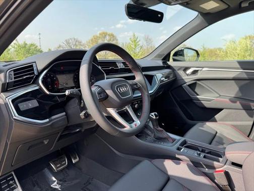 2025 Audi Q3 45 S line Premium Plus