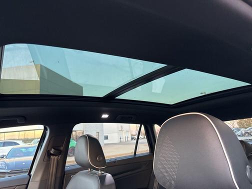 2026 Volkswagen Atlas Cross Sport 2.0T SEL Premium