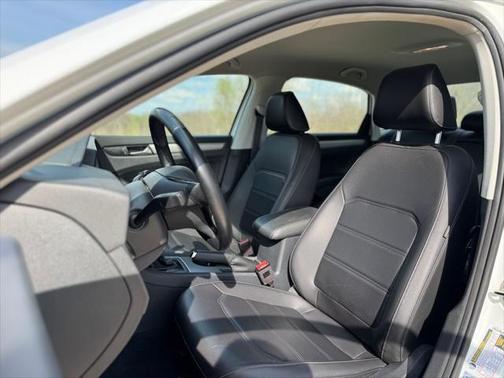 2020 Volkswagen Passat 2.0T SE